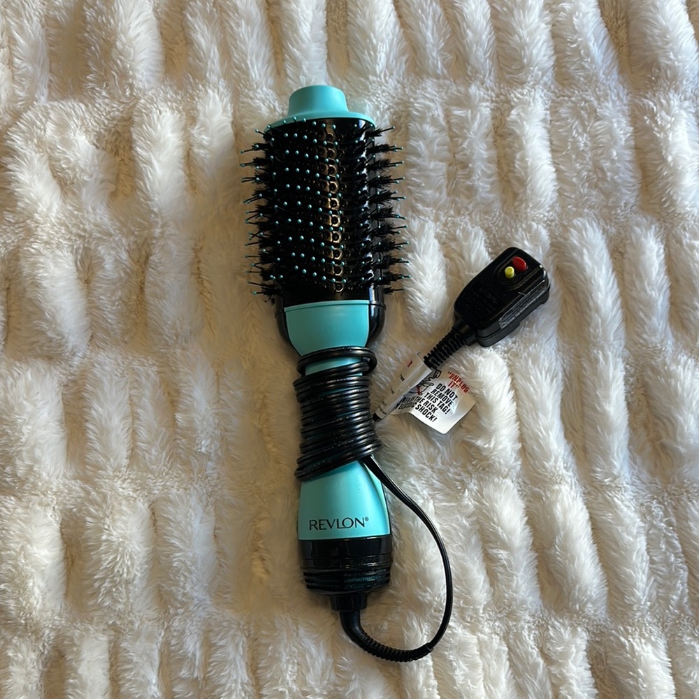 Revlon Teal Hair Dryer Brush